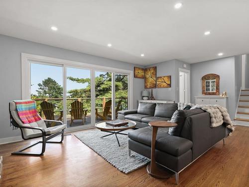 14 Starling Street, Halifax, NS - Indoor Photo Showing Living Room