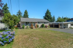 541 Colwyn St Campbell River, BC V9W 2W8