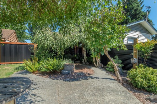 541 Colwyn St, Campbell River, BC 