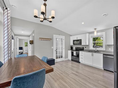 4 Kellys Lane, Ingonish, NS 