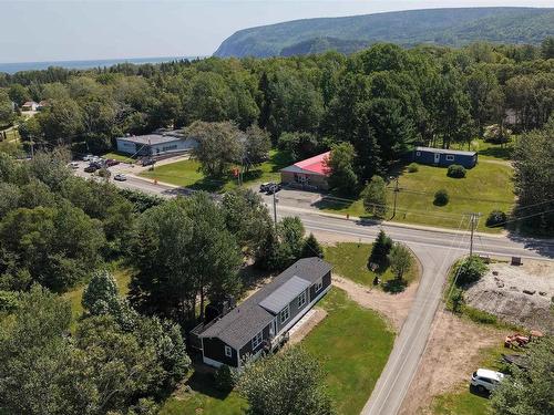 4 Kellys Lane, Ingonish, NS 