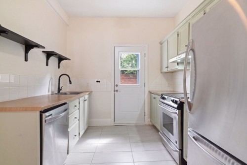 Cuisine - 10 Rue De Carillon, Gatineau (Hull), QC - Indoor Photo Showing Kitchen