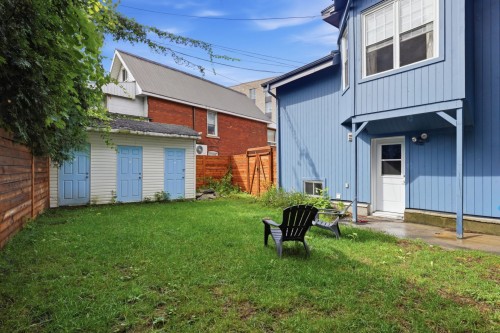 Cour - 10 Rue De Carillon, Gatineau (Hull), QC - Outdoor With Exterior