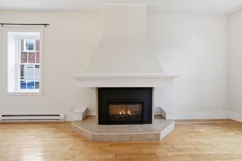 Salon - 10 Rue De Carillon, Gatineau (Hull), QC - Indoor Photo Showing Living Room With Fireplace