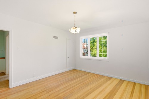 Chambre à coucher - 24 Av. Jasper, Mont-Royal, QC - Indoor Photo Showing Other Room