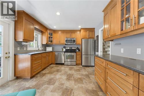5 Marigold Street, Brantford, ON - Indoor Photo Showing Kitchen