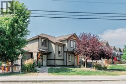906 6TH Avenue Unit# 1 Invermere, BC V0A 1K0