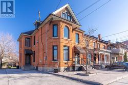 MAIN FLR - 107 CATHARINE STREET S Hamilton, ON L8N 2J5