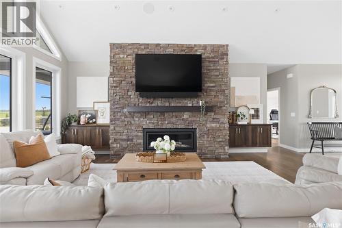 Luxury Vibank Acreage - 13.95 Acres., Vibank, SK - Indoor Photo Showing Living Room With Fireplace