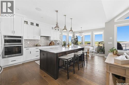Luxury Vibank Acreage - 13.95 Acres., Vibank, SK - Indoor Photo Showing Kitchen With Upgraded Kitchen