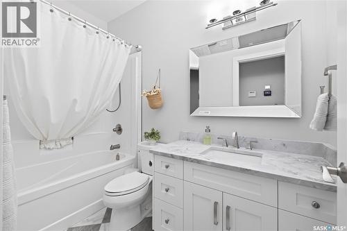 Luxury Vibank Acreage - 13.95 Acres., Vibank, SK - Indoor Photo Showing Bathroom
