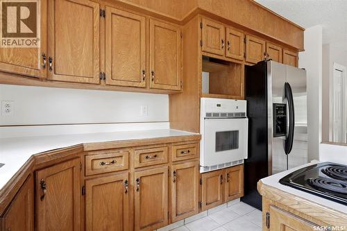 1250 Mcneill Crescent, Regina, SK - Indoor Photo Showing Kitchen