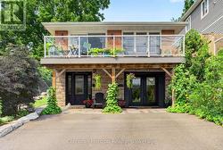 592 ABERDEEN AVENUE  Hamilton (Durand), ON L8P 2T1