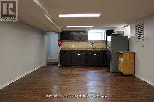 LOWER - 57 CARUS AVENUE , Toronto, Ontario M6G 2A5 2
