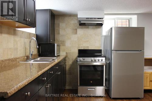LOWER - 57 CARUS AVENUE , Toronto, Ontario M6G 2A5 5