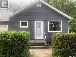 219 3rd AVENUE E Canora, SK S0A 0L0