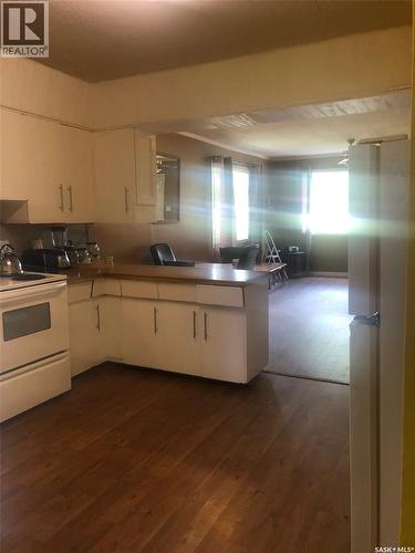 219 3Rd Avenue E, Canora, SK - Indoor Photo Showing Kitchen