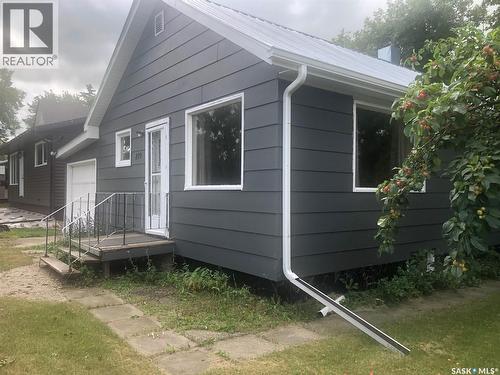 219 3Rd Avenue E, Canora, SK - Outdoor With Exterior