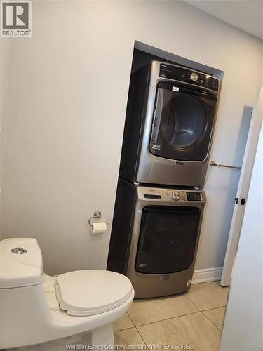 45 Aloma Crescent, Brampton, ON - Indoor Photo Showing Laundry Room