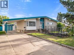 1513 108 Avenue Dawson Creek, BC V1G 2T5