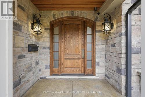4180 Lakeshore Road, Burlington (Shoreacres), ON -  With Exterior