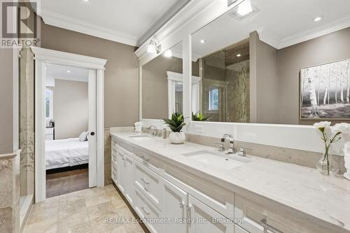 4180 Lakeshore Road, Burlington (Shoreacres), ON - Indoor Photo Showing Bathroom