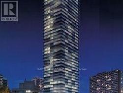 2405 - 33 CHARLES STREET E Toronto, ON M4Y 0A2