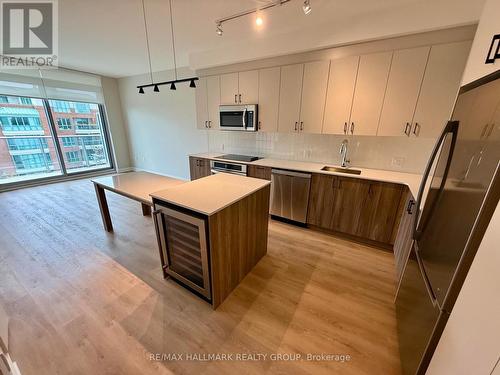 605 - 275 CARLING AVENUE , Ottawa, Ontario K1S 5Y2 2