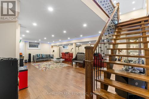 834 Edistel Crescent, Mississauga, ON - Indoor Photo Showing Other Room