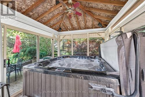 8399 Dickenson Road E, Hamilton, ON - 
