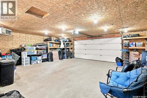 1409 Duffield Street W, Moose Jaw, SK - Indoor Photo Showing Garage