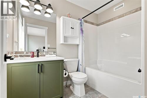 435 Myles Heidt Manor, Saskatoon, SK - Indoor Photo Showing Bathroom