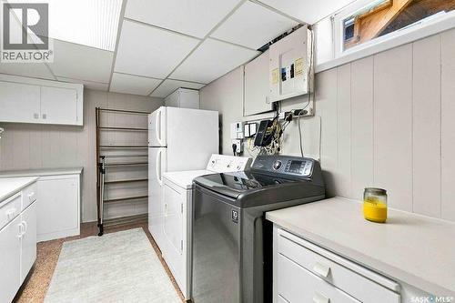 2602 Paul Crescent, Saskatoon, SK - Indoor Photo Showing Laundry Room