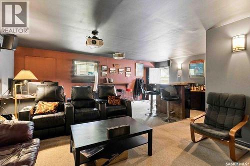 2602 Paul Crescent, Saskatoon, SK - Indoor Photo Showing Living Room