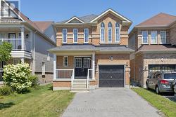 82 DEWELL CRESCENT  Clarington, ON L1E 0B7