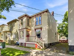 6269 Yukon Street  Halifax Peninsula, NS B3L 1E9