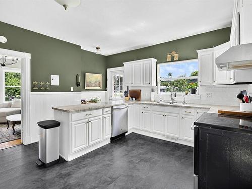 15534 Highway 3, Hebbville, NS - Indoor Photo Showing Kitchen