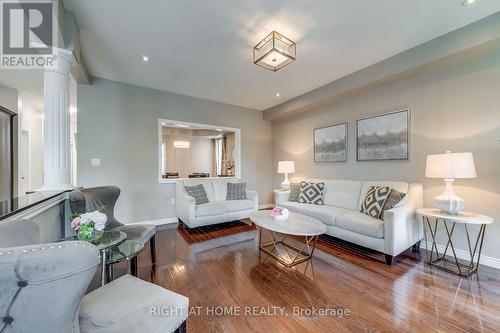 38 Assisi Street, Hamilton, ON - Indoor Photo Showing Living Room