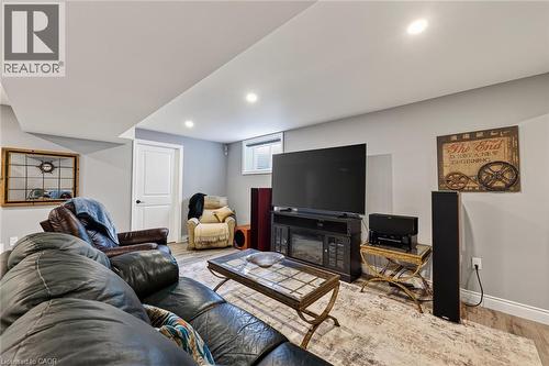 729 6Th Concession Rd Enr, Cultus, ON - Indoor