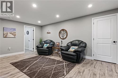 729 6Th Concession Rd Enr, Cultus, ON - Indoor