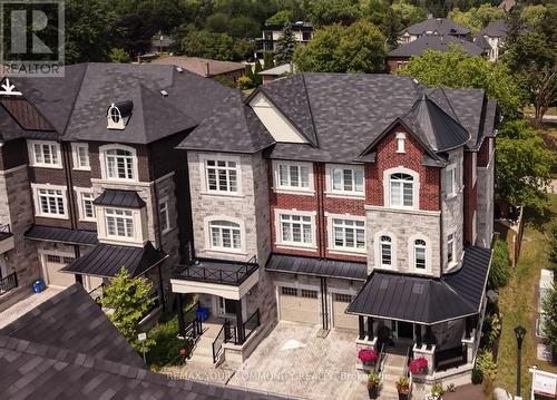 6 GLOBEMASTER LANE  Richmond Hill, ON L4G 2H1