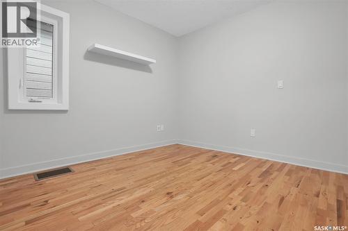 3524 Victoria Avenue, Regina, SK - Indoor Photo Showing Other Room