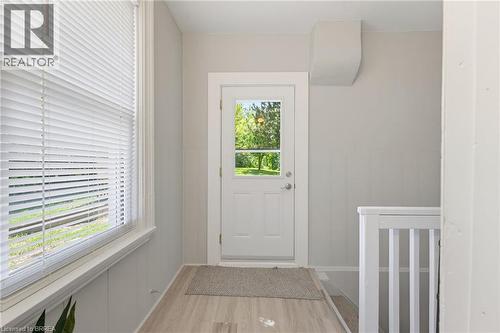 112 Grand River Avenue, Brantford, ON - Indoor Photo Showing Other Room