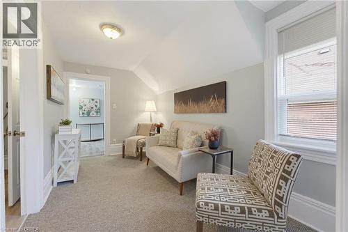 112 Grand River Avenue, Brantford, ON - Indoor Photo Showing Other Room