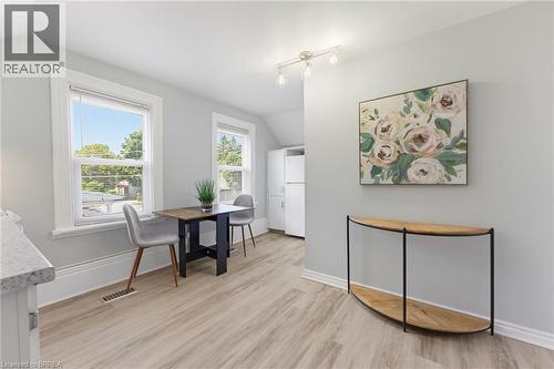 112 Grand River Avenue, Brantford, ON - Indoor