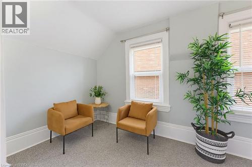 112 Grand River Avenue, Brantford, ON - Indoor Photo Showing Other Room