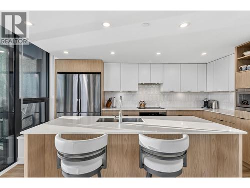1488 Bertram Street Unit# 3202, Kelowna, BC - Indoor Photo Showing Kitchen With Double Sink With Upgraded Kitchen
