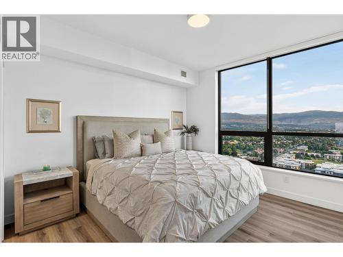 1488 Bertram Street Unit# 3202, Kelowna, BC - Indoor Photo Showing Bedroom