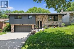 70 CHAMPLAIN Crescent  Kitchener, ON N2B 2Y6