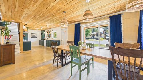 912 8Th Street, Cranbrook, BC - Indoor Photo Showing Dining Room